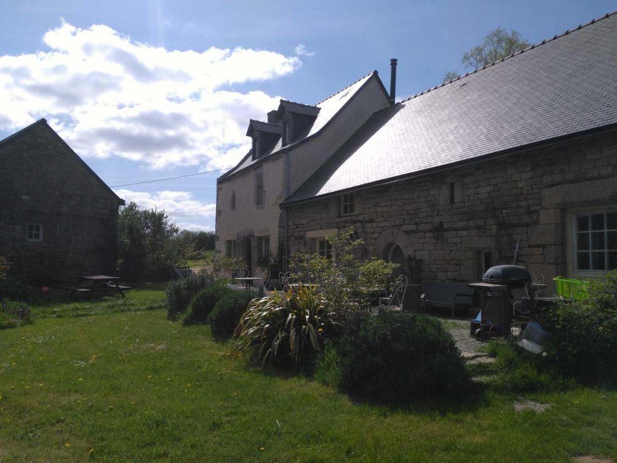 Frairie Du Divit Bed & Breakfast Pontivy Bagian luar foto